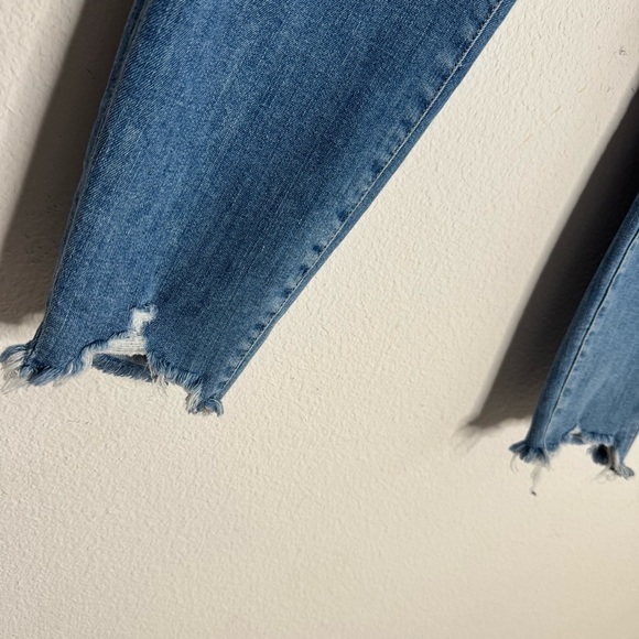 Good American good waist crop chew hem blue jeans size 14 - Picture 4 of 6